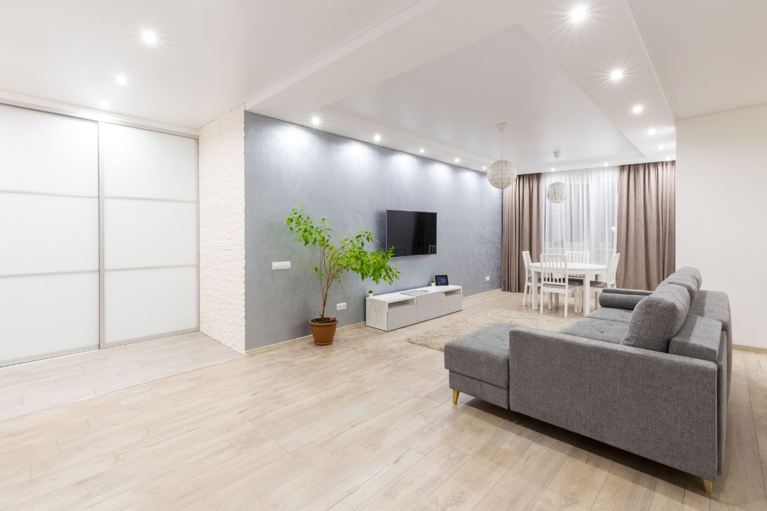 Vệ sinh căn hộ chung cư tại Bắc Từ Liêm