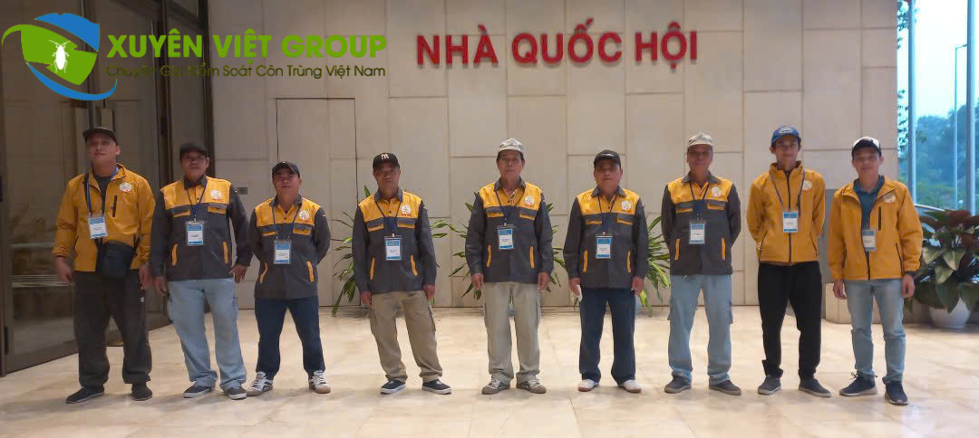 Đội ngũ nhân viên công ty diệt côn trùng tại Bắc Giang - Xuyên Việt Group Vạn Yên