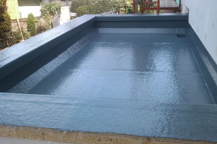 Chống thấm sân thượng bằng lớp phủ Polyurethane
