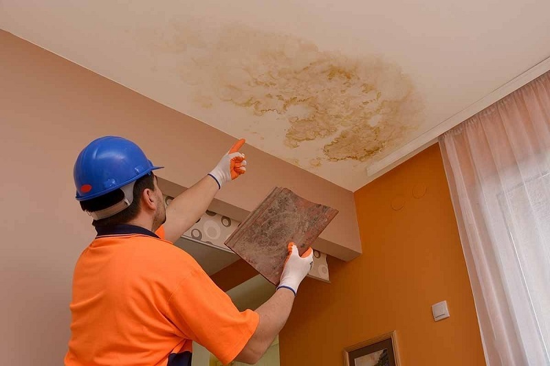 Thợ chống thấm chuyên nghiệp tại Hòa Xá của Xuyên Việt Group 