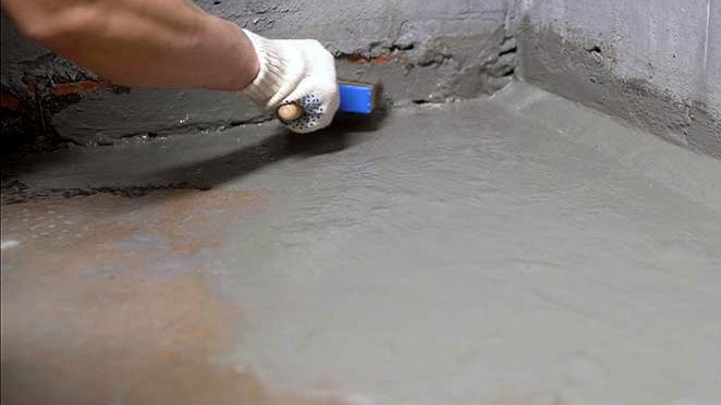 Xử lý thấm dột nhà vệ sinh tại Long Biên khu vực chân tường