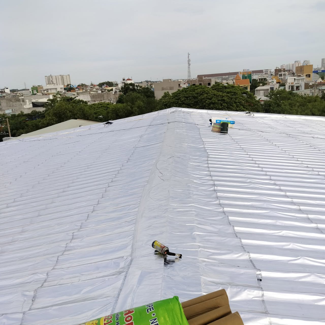 Chống dột mái tôn cho nhà xưởng diện tích lớn tại Vũng Tàu